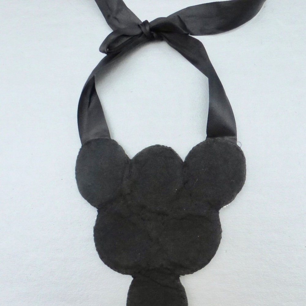 Off White Magnesite Bead Bib Statement Necklace - image 8